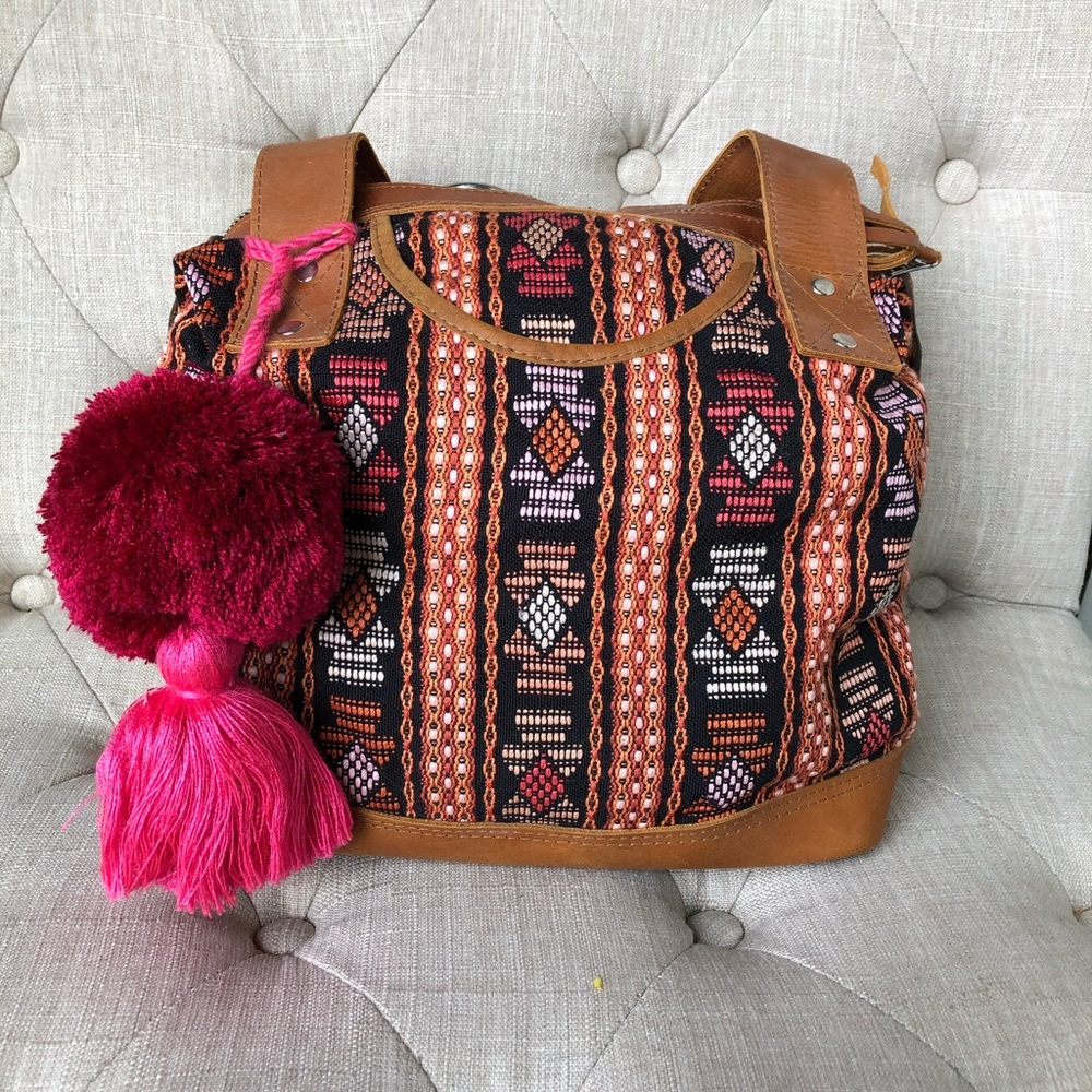Hiptipico Mini
